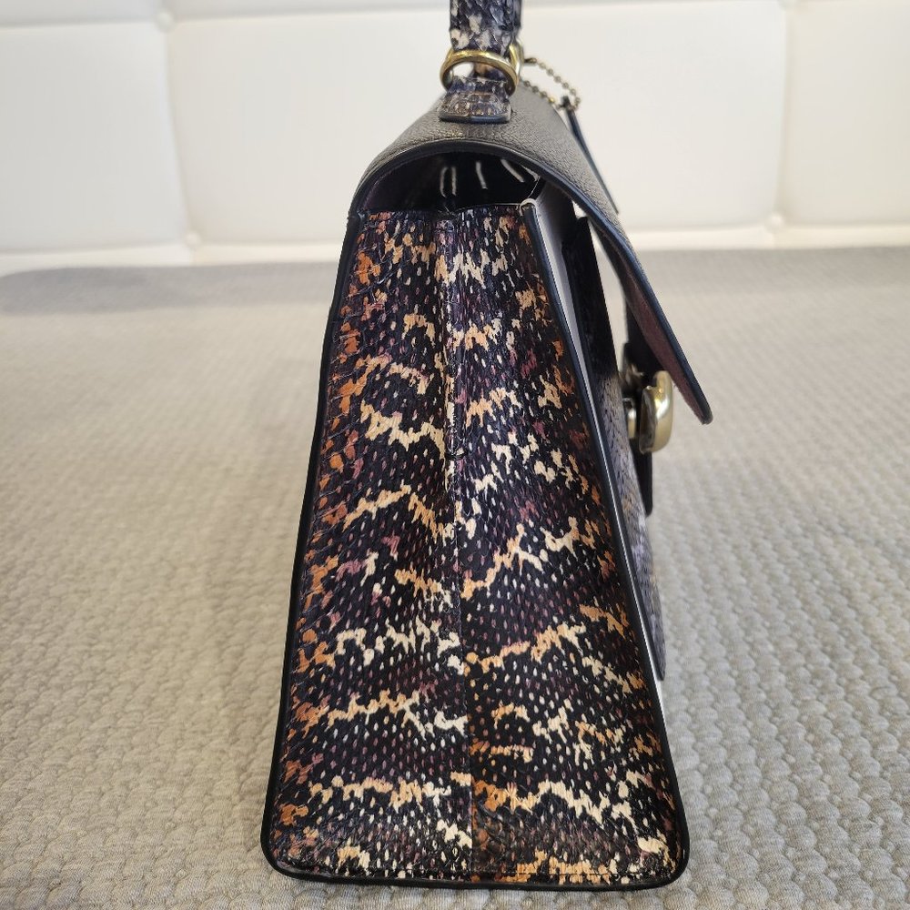 ❤️SOLD❤️ Coach Tabby Top Handle - Picture 7 of 13